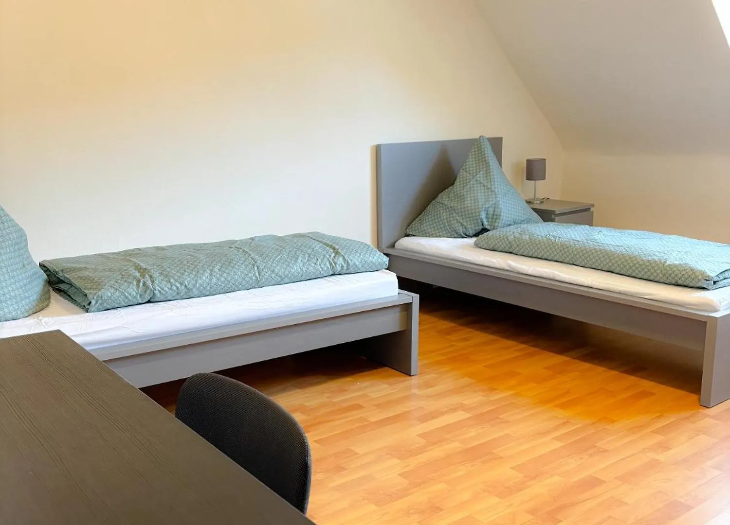 Apartment Ueber Neu Ulm'S Daechern, 2 Schlafzimmer Inkl. Stellplatz Neu-Ulm Germania
